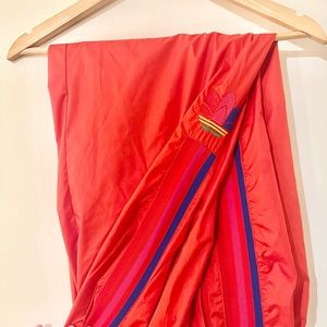 ADIDAS ORIGINALS 3D TREFOIL 3 STRIPES